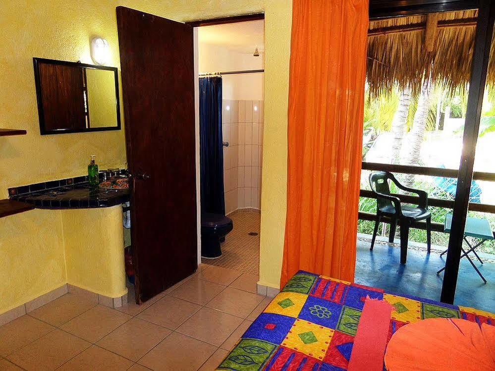 Hotelito Swiss Oasis - Playa Zicatela - Adults Only Puerto Escondido  Dış mekan fotoğraf